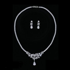  Grezns rotaslietu komplekts iziešanai un svētkiem